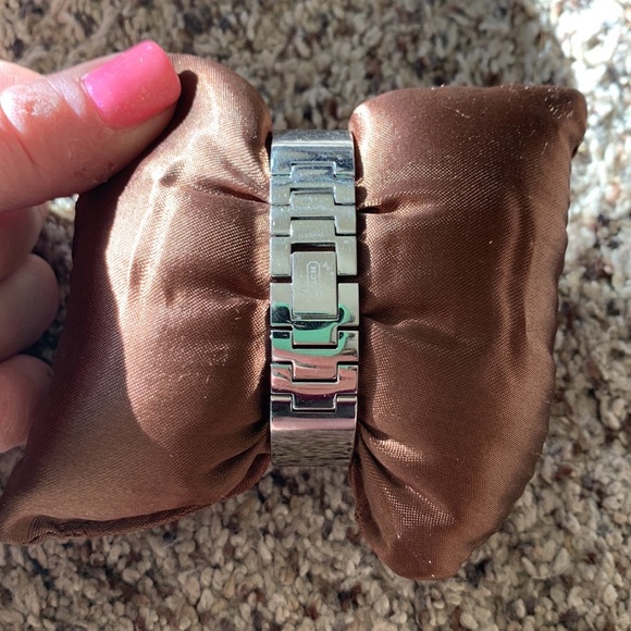 Beautiful with tags never warn coach watch - Picture 3 of 3